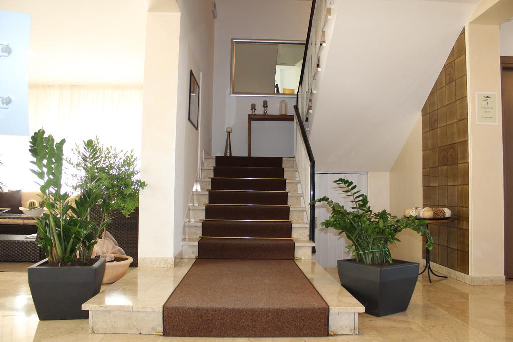 Hotel Adler Gabicce Mare Exterior photo